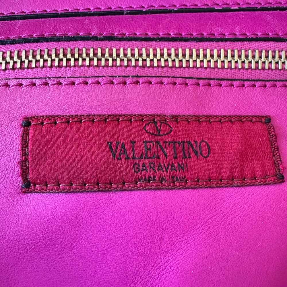 Valentino Rockstud Pink Leather Shoulder Bag - Picture 7 of 9